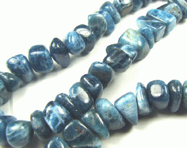 Design 5643: Blue apatite chips beads