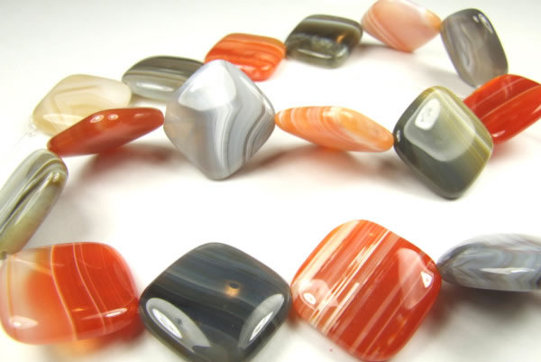 Design 5644: Gray, Orange botswana agate square beads