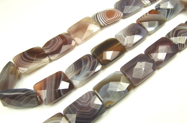 Design 5682: Gray botswana agate faceted beads