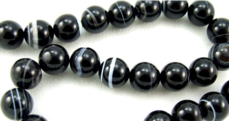 Design 5709: Black banded onyx beads