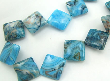 Design 5837: Blue blue-crazy agate square beads
