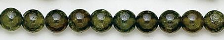 Design 6232: green garnet green beads