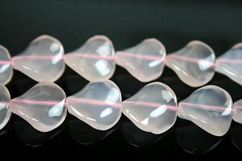 Design 7886: Pink rose quartz beads