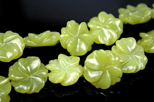 Design 8029: Green aventurine beads