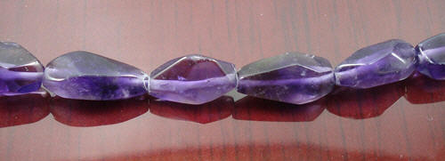 Design 8294: purple amethyst beads
