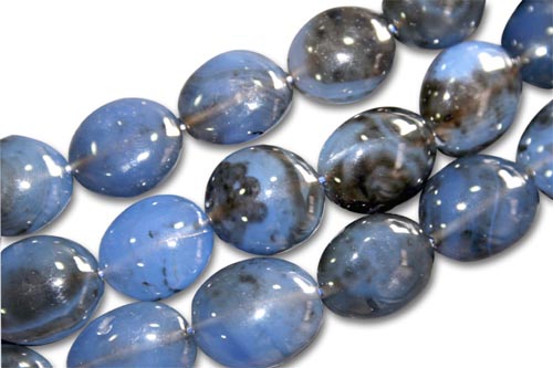 Design 8402: blue onyx nuggets, oval beads