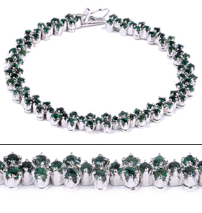Design 18274: green emerald bracelets
