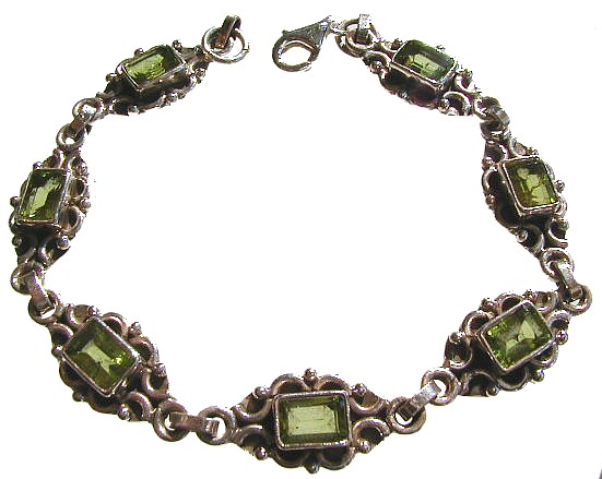 Design 501: green peridot bracelets
