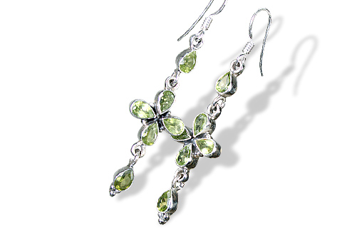 Design 1067: green peridot drop earrings
