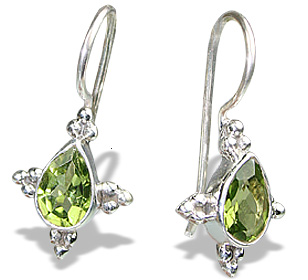 Design 1073: green peridot drop earrings