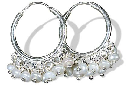 Design 1086: white pearl hoop earrings