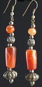 Design 1379: orange carnelian ethnic earrings