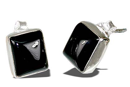 Design 1422: black onyx post earrings