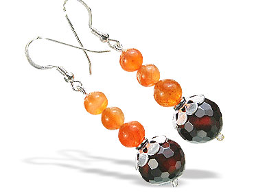 Design 15585: orange,red carnelian earrings