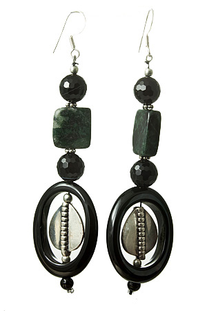 Design 17671: black multi-stone earrings