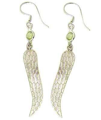 Design 21095: green peridot earrings