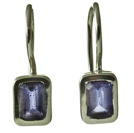 Design 3104: blue iolite earrings