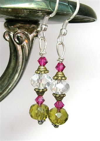 Design 5424: purple,green crystal earrings