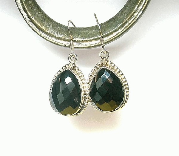 Design 6198: black onyx earrings