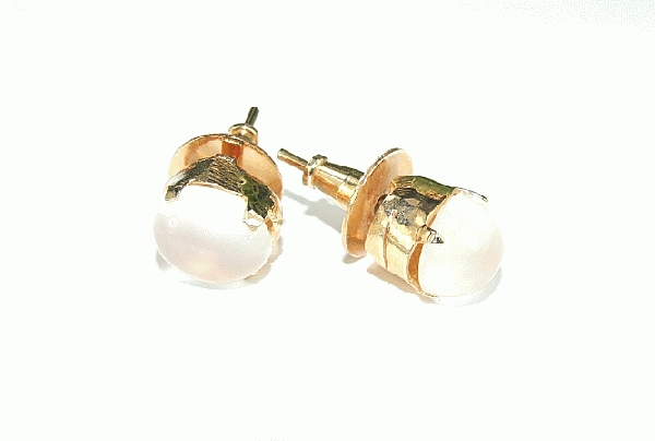 Design 6408: white moonstone post earrings