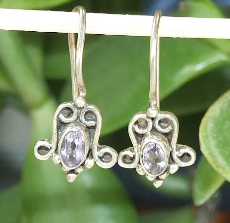 Design 6426: purple amethyst earrings