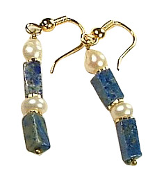 Design 653: blue lapis lazuli earrings