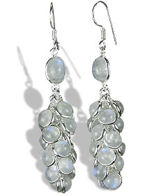 Design 657: white moonstone earrings