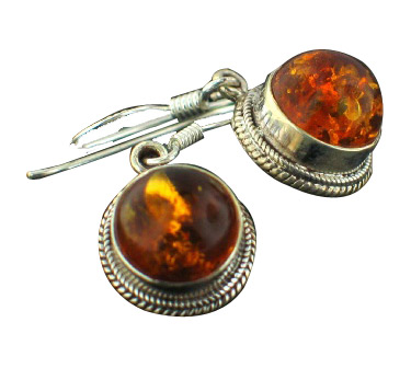 Design 7110: orange amber earrings