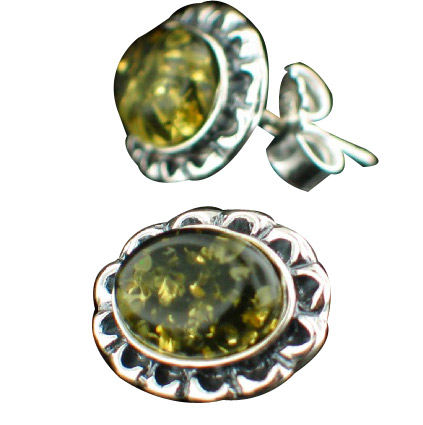 Design 7152: green amber flower, post, stud earrings