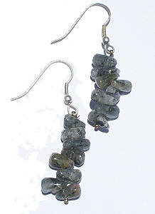 Design 7155: green rotile drop earrings