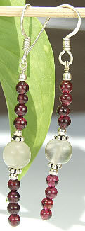 Design 7169: red, white garnet earrings