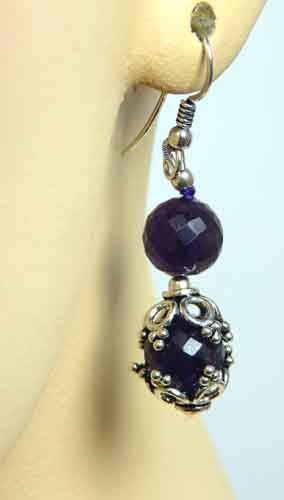 Design 7620: Purple amethyst earrings