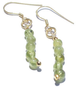 Design 928: green peridot earrings