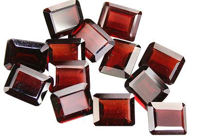 Design 16292: red bulk lots rectangular gems