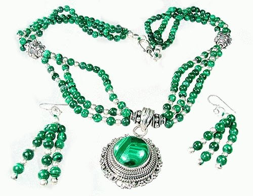 Design 1108: green malachite necklaces