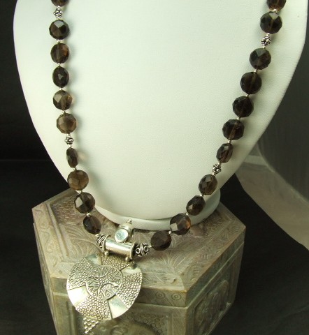 Design 1407: gray smoky quartz necklaces
