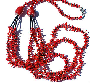 Design 15130: red coral chipped necklaces