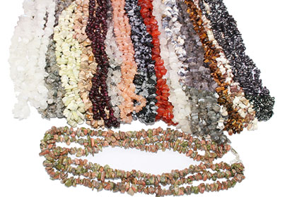 Design 15833: multi-color bulk lots necklaces