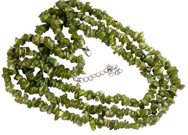 Design 16359: green vasonite chipped necklaces