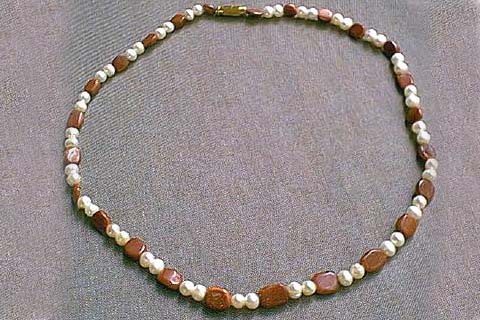 Design 208: brown,white pearl necklaces