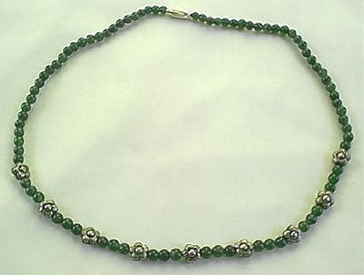 Design 288: green aventurine flower necklaces