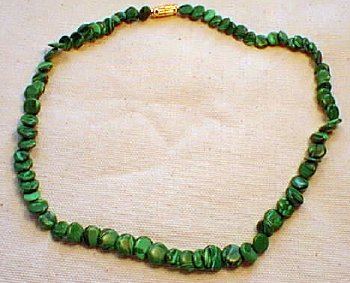 Design 40: Green malachite necklaces