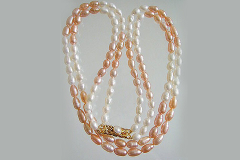 Design 450: pink,white pearl necklaces