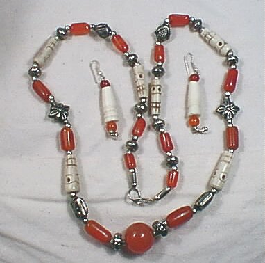 Design 5: Orange carnelian necklaces