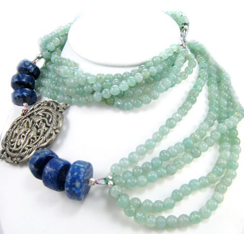 Design 5508: green aventurine necklaces