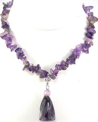Design 5516: purple amethyst chipped necklaces