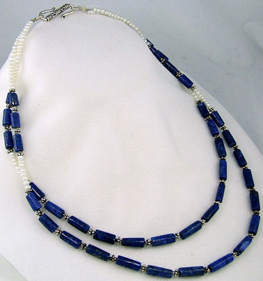 Design 6500: blue pearl necklaces