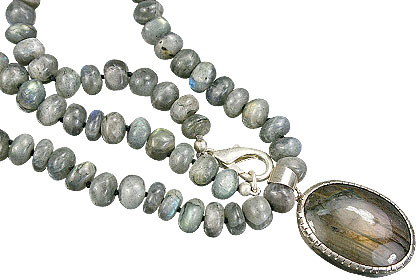 Design 7450: green labradorite necklaces