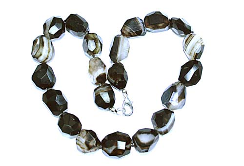 Design 7757: black onyx necklaces