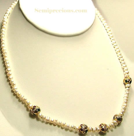 Design 883: brown pearl ethnic necklaces